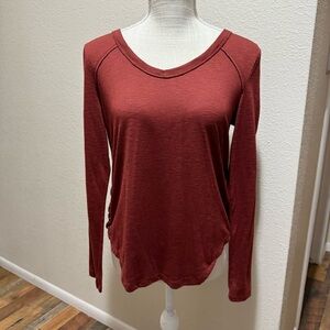 MUDD - Chic Long Sleeve Top in Rich Burgundy - Size Medium